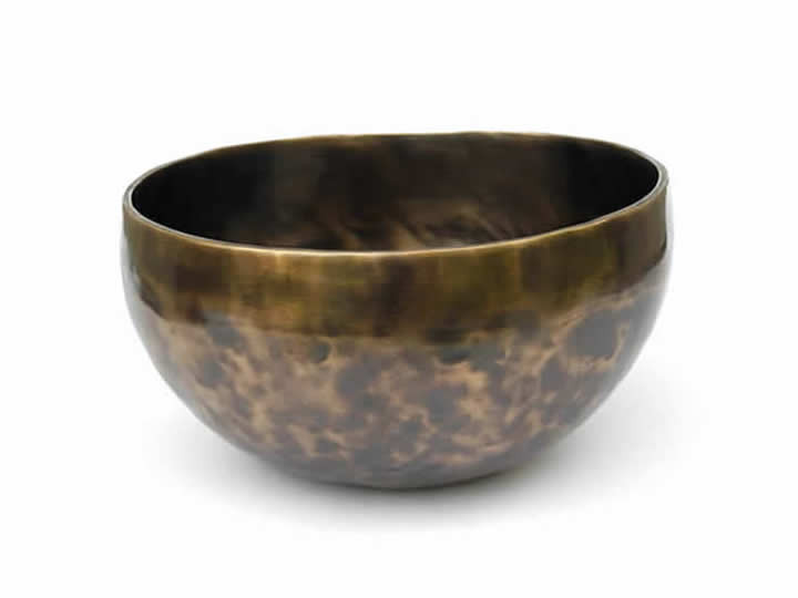 Tibetische Klangschale 915 Gr. Jahreston OM + Tageston Tibetische Klangschale 915 Gr. Jahreston OM + Tageston