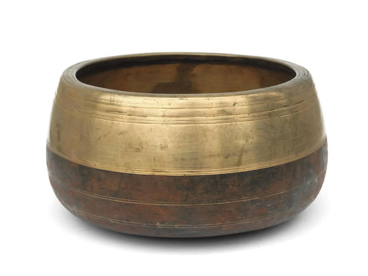 Alte Puja Klangschale 1505 Gr. (Rarität) Alte Puja Klangschale 1505 Gr. (Rarität)